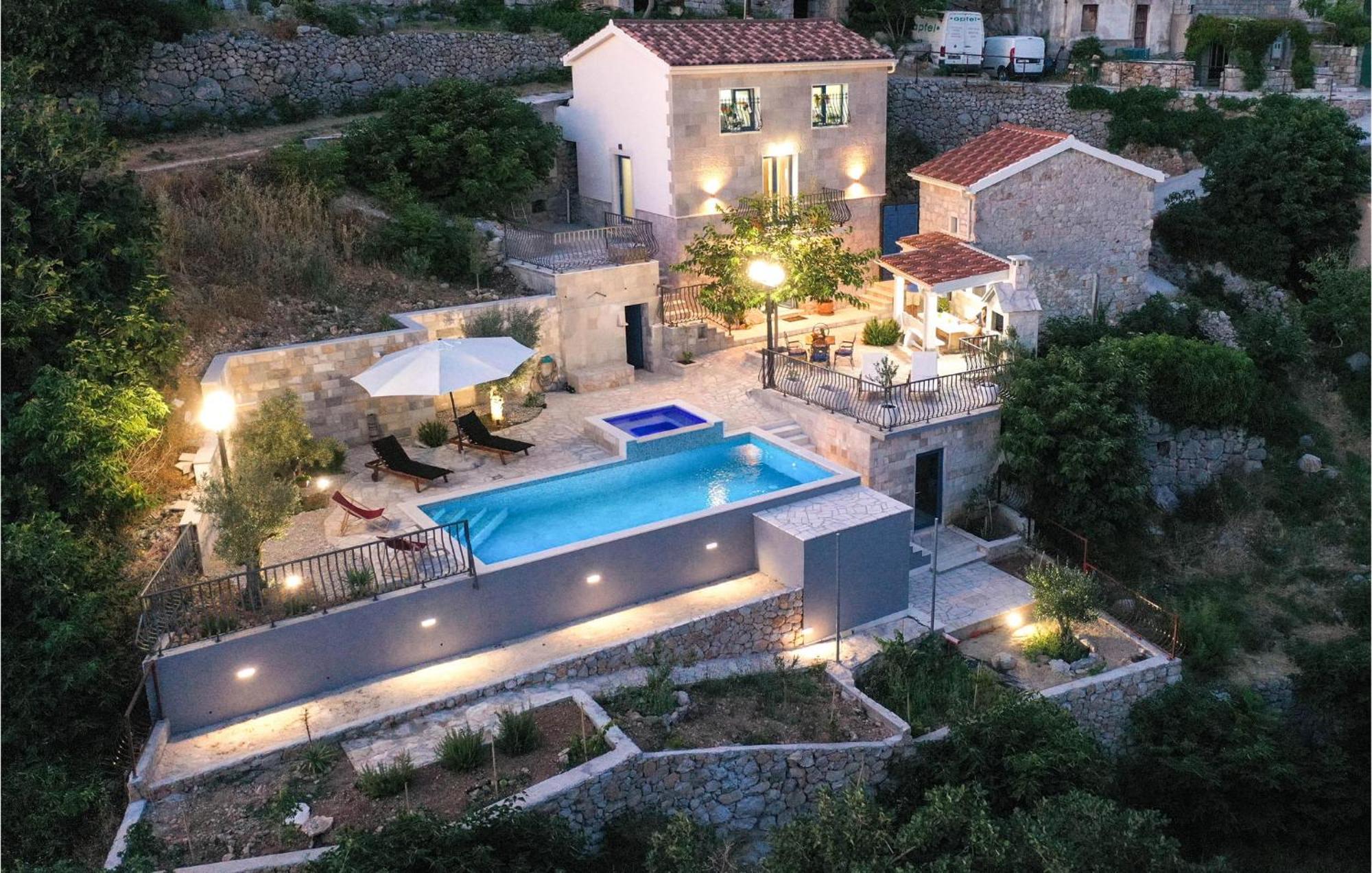 Amazing Home In Celina With House Sea View Exterior photo