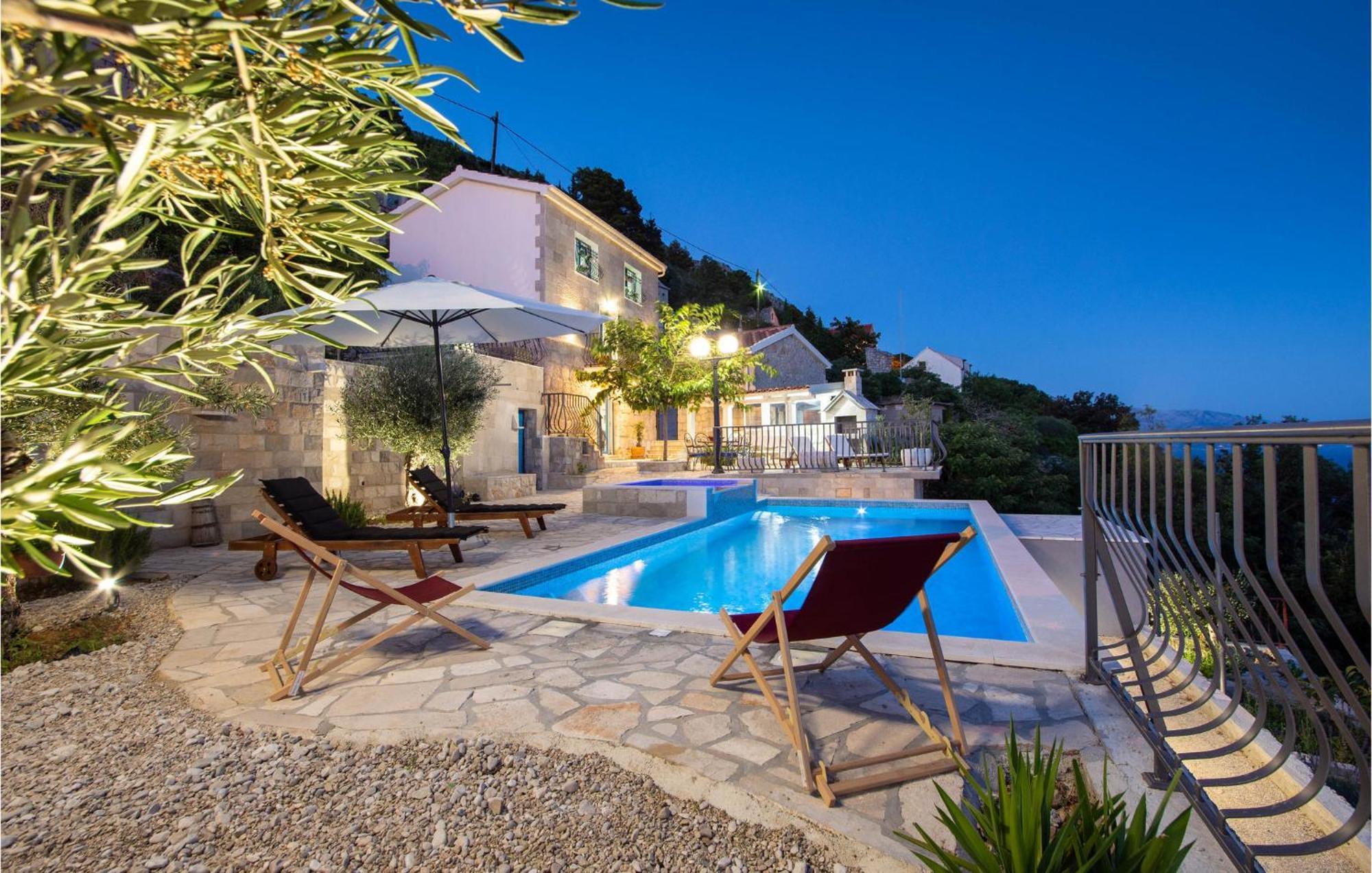 Amazing Home In Celina With House Sea View Exterior photo