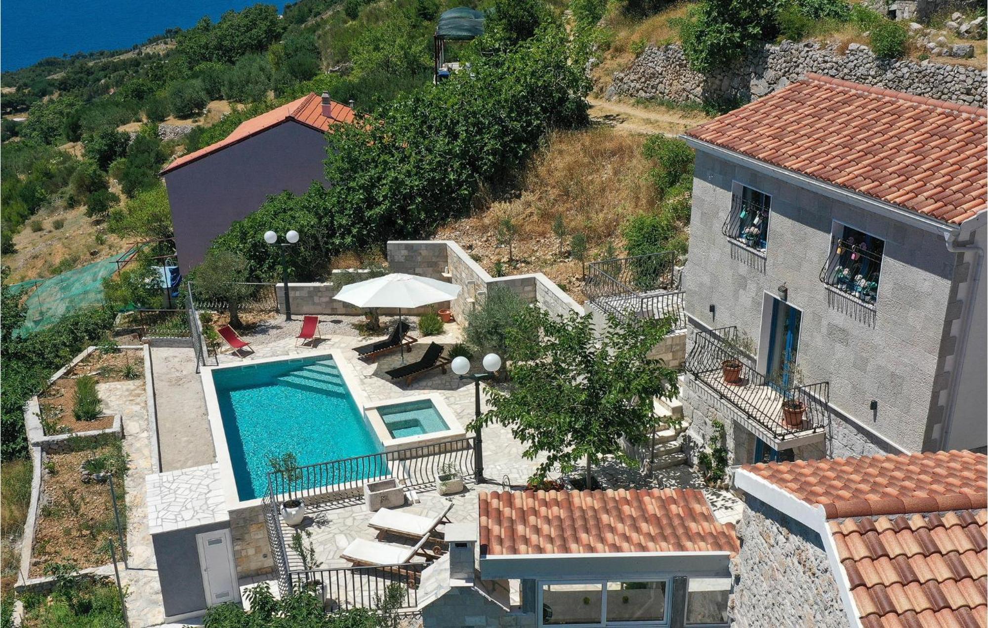 Amazing Home In Celina With House Sea View Exterior photo